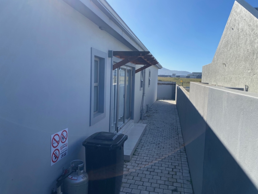 3 Bedroom Property for Sale in Blue Mountain Village Western Cape